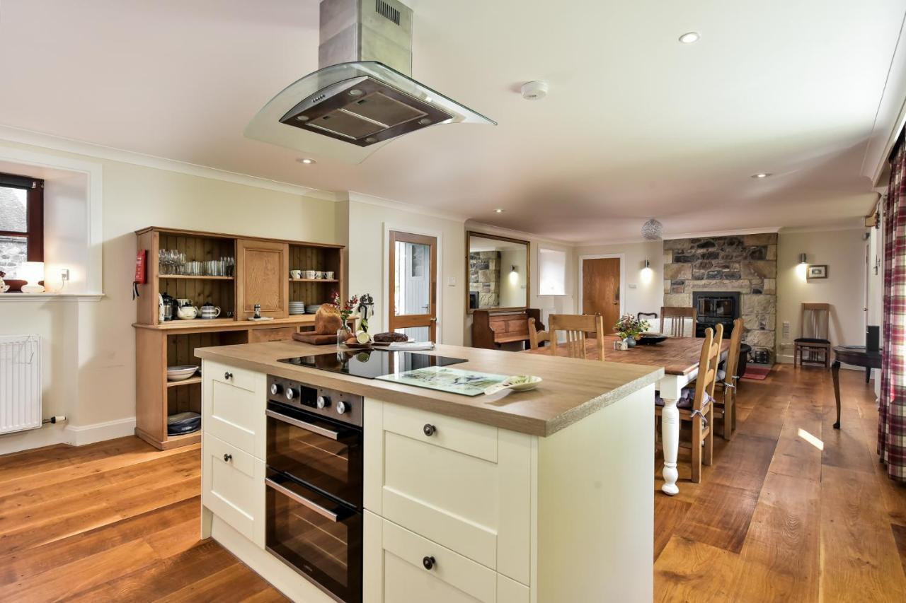 Villa The Steading At Pitmeadow Farm Dunning Esterno foto