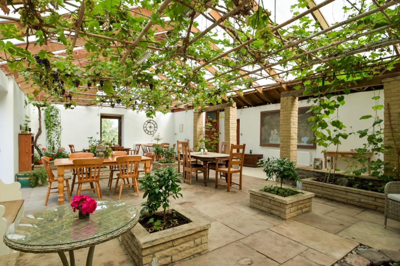 Villa The Steading At Pitmeadow Farm Dunning Esterno foto
